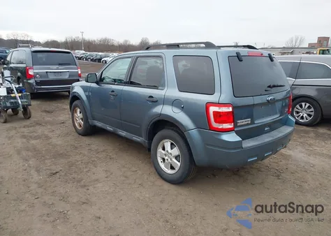 2011 Ford Escape Xlt from USA, damaged, VIN 1FMCU9DG3BKA96464